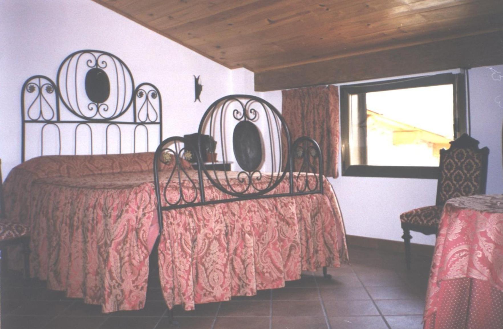 Casa Rural La Vall Del Cadi La Seu d'Urgell Luaran gambar